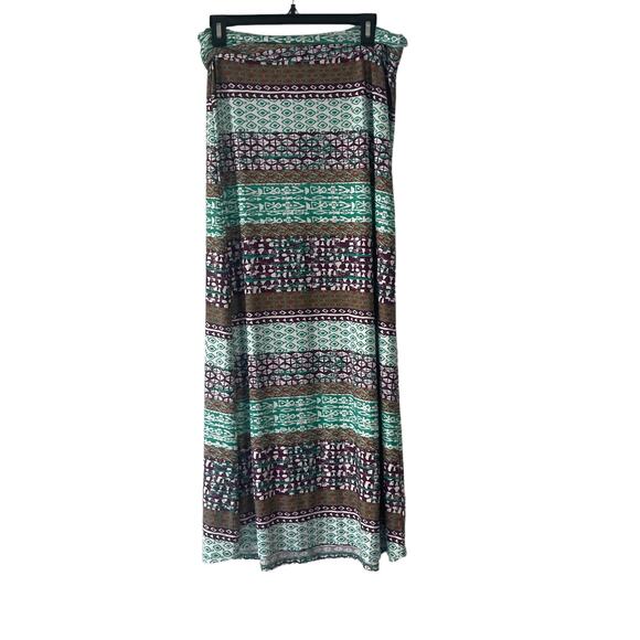 Cato Women's Size Medium Green Purple Tribal Printed Maxi Skirt - Picture 1 of 7